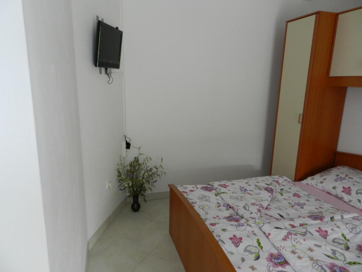 Apartmani Lucija Jurkovic مالينسكا المظهر الخارجي الصورة