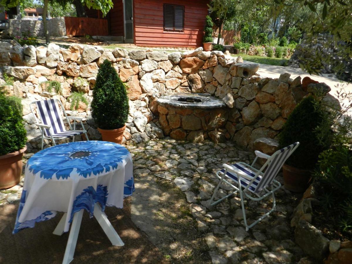 Apartmani Lucija Jurkovic مالينسكا المظهر الخارجي الصورة