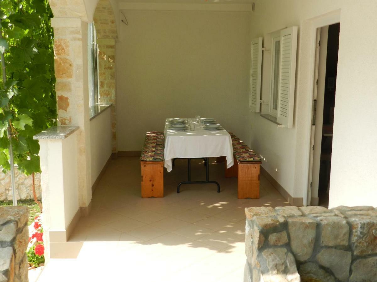 Apartmani Lucija Jurkovic مالينسكا المظهر الخارجي الصورة