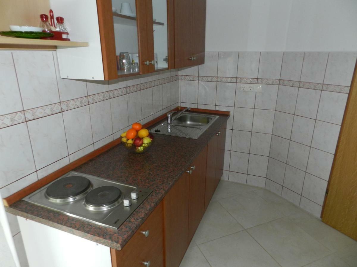Apartmani Lucija Jurkovic مالينسكا المظهر الخارجي الصورة