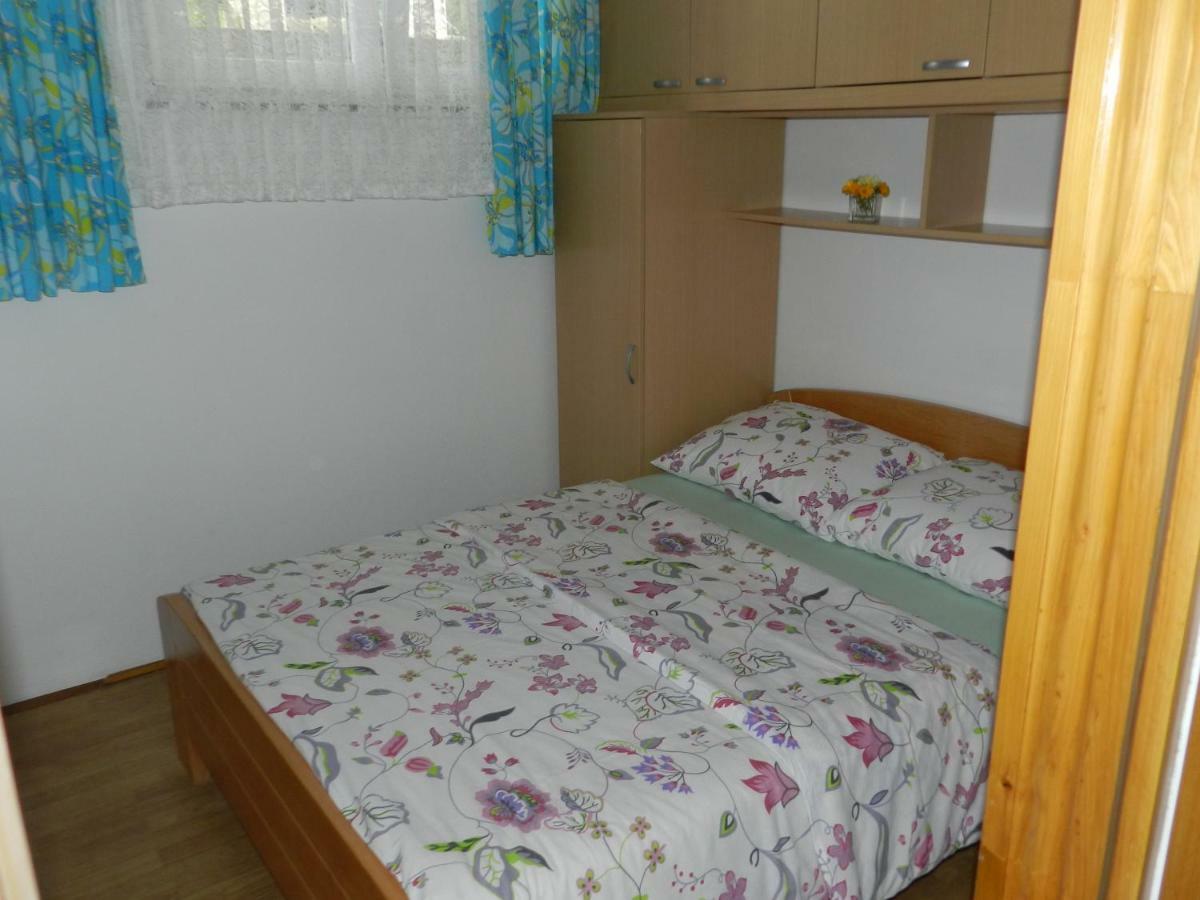 Apartmani Lucija Jurkovic مالينسكا المظهر الخارجي الصورة